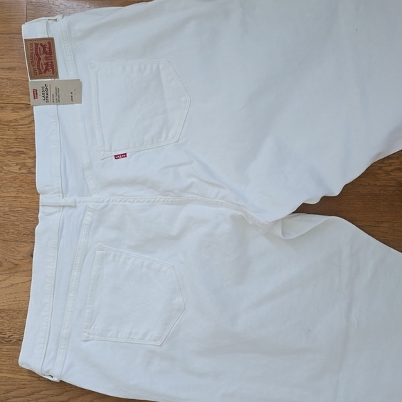 LEVIS BRAND WOMEN'S WHITE STRETCH JEANS SIZE 26W MEDIUM - Picture 7 of 13